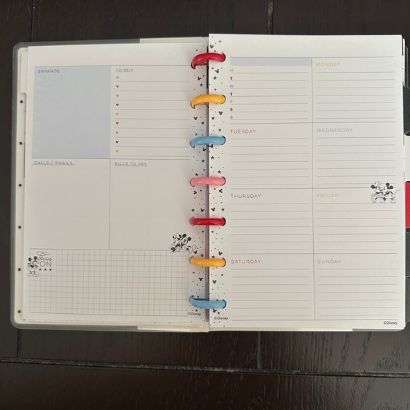 Undated The Happy Planner Disney Monthly Planner - Picture 5 of 11